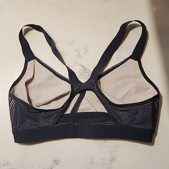 Lululemon Awake to Lace Bra, Black / Barely Beige, Size 34D - Picture 4 of 5